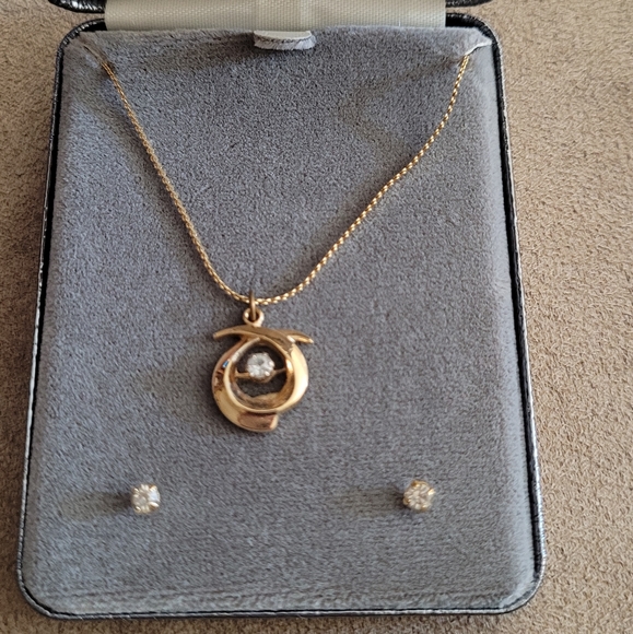 Jewelry set - Picture 2 of 6